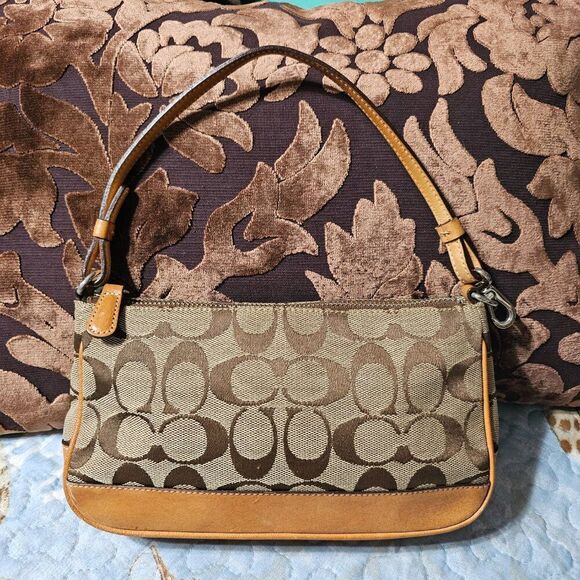 2004 Vintage y2k Coach Demi Shoulder Bag in Signature Monogram Purse - Picture 2 of 7